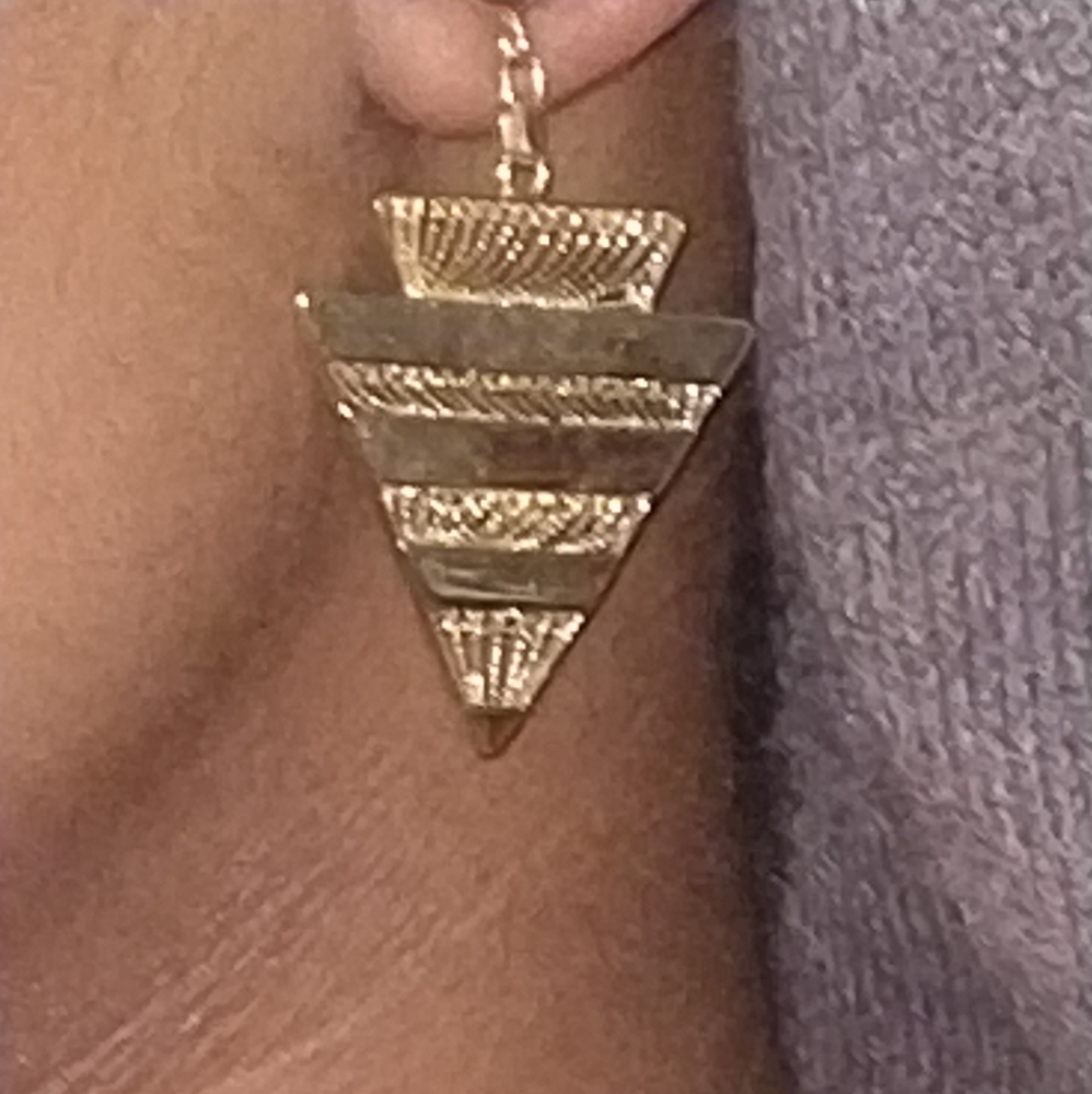 18k gold earrings